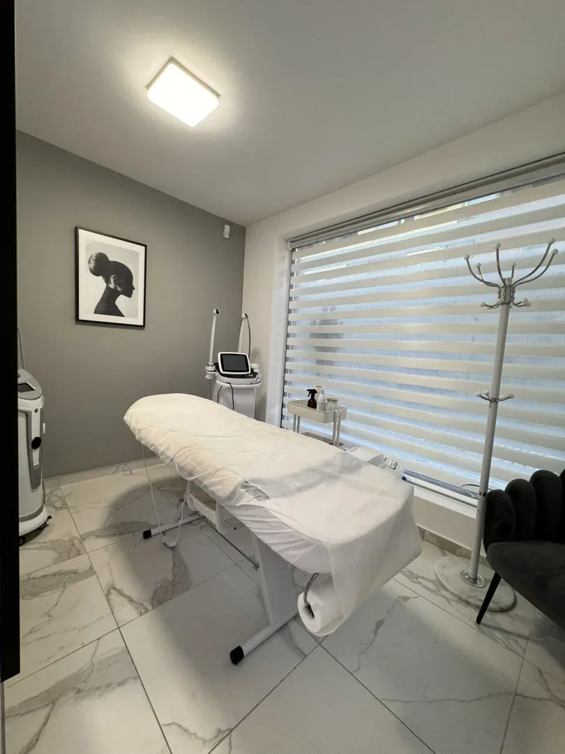 Специалисти по естетична грижа в Beauty Center Karima